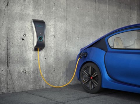 Votre entreprise d'électricité générale propose maintenant l'installation de borne de recharge de voiture à Limonest 